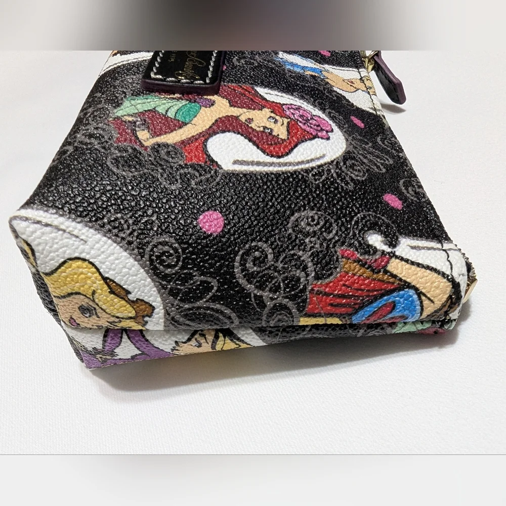 Dooney & Bourke Disney Runway Princess Cosmetic Bag /Pouch - Picture 3 of 11